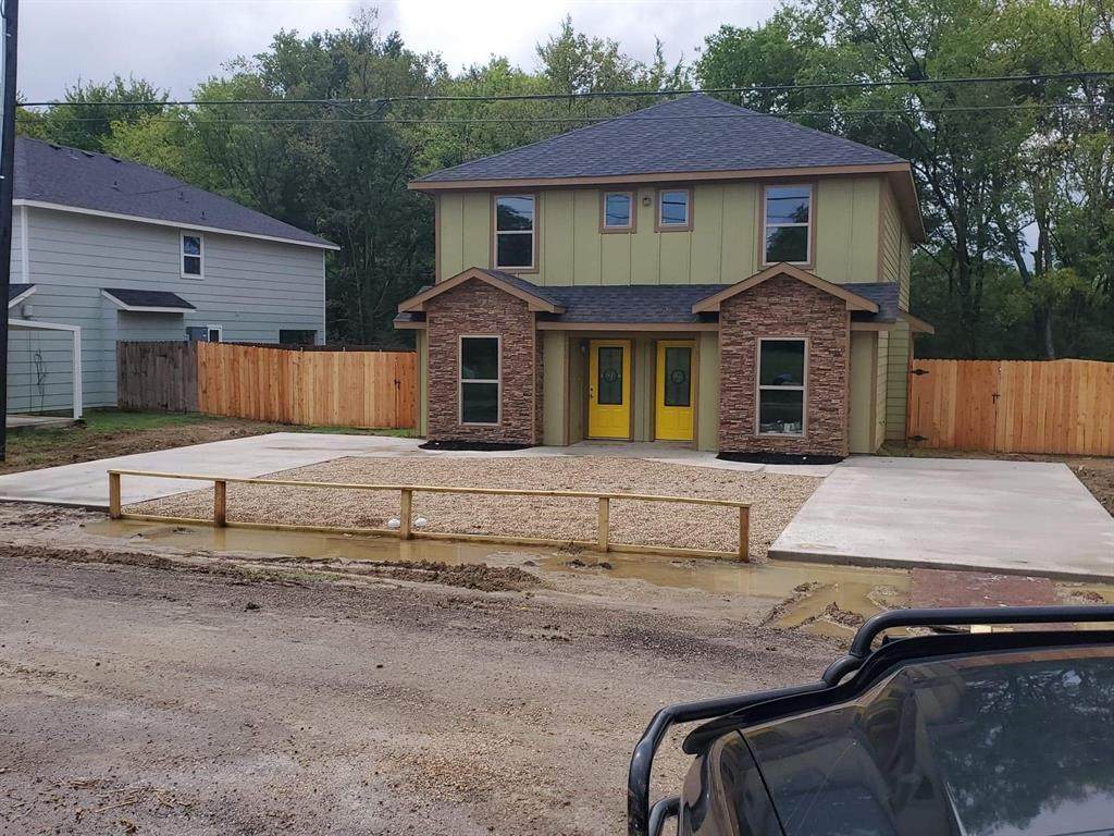 700 Sycamore Sycamore Street - Photo 1
