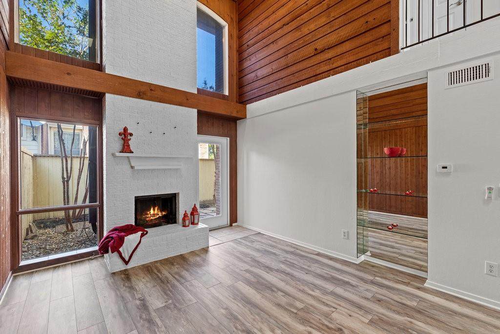 1902 Shorewood Drive - Photo 1