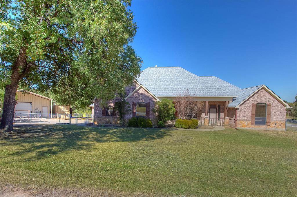 103 Hedges Circle - Photo 1