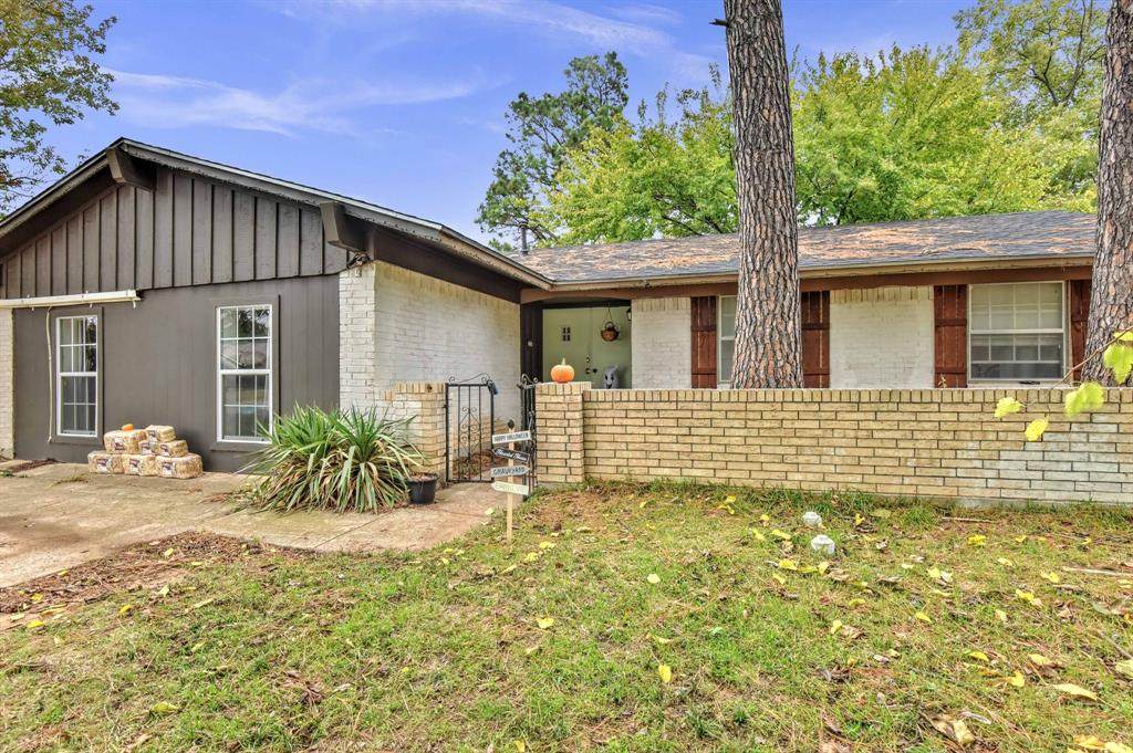2719 Shawn Drive - Photo 1