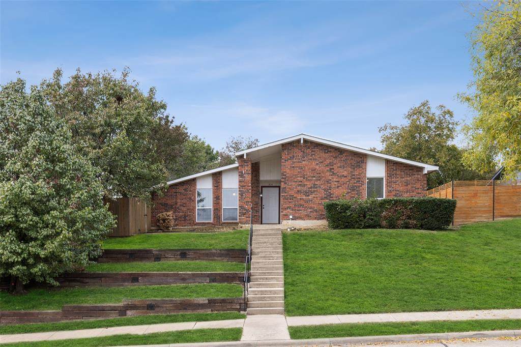 1814 Post Oak Lane - Photo 1