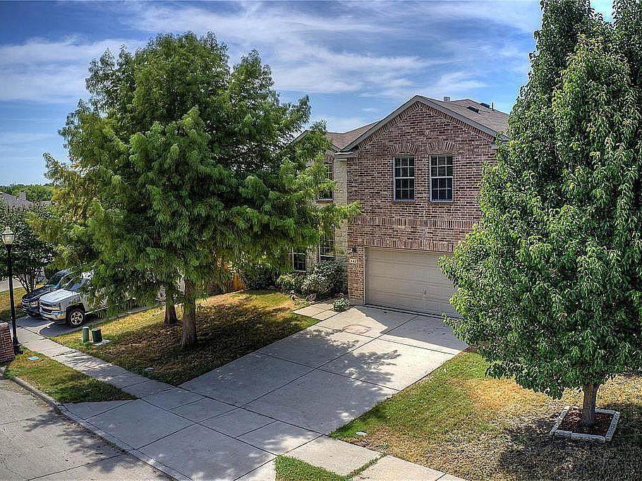 442 Grant Lane - Photo 1