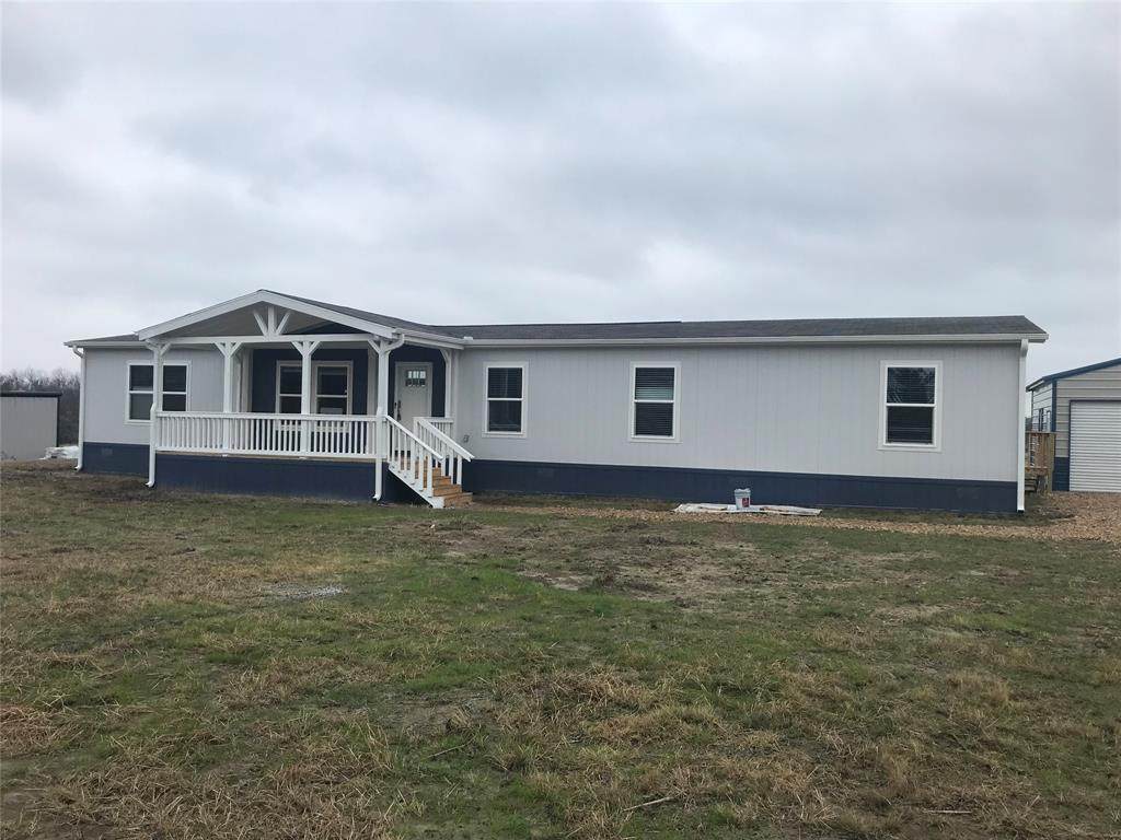 2995 County Rd 1076 - Photo 1