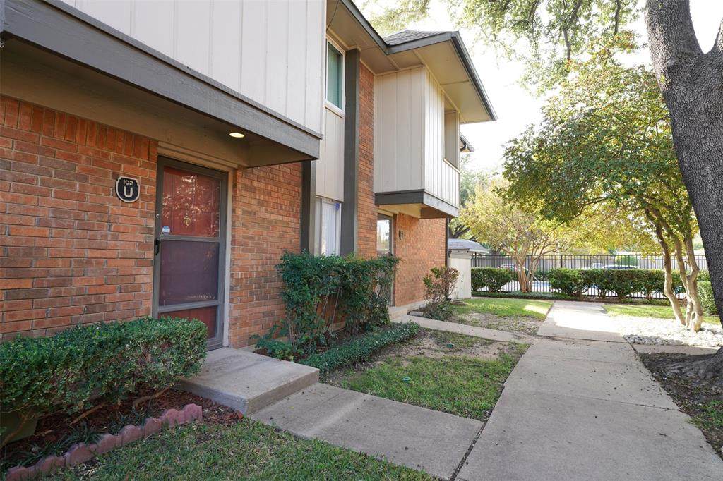2806 Escada Drive - Photo 1