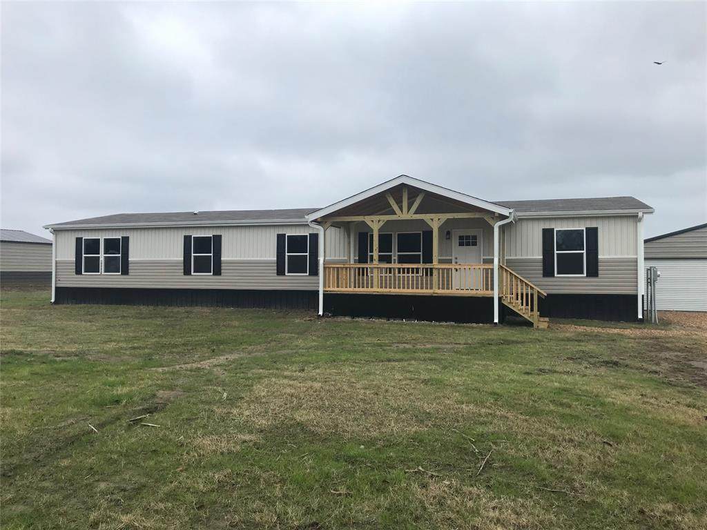 2955 County Road 1076 - Photo 1