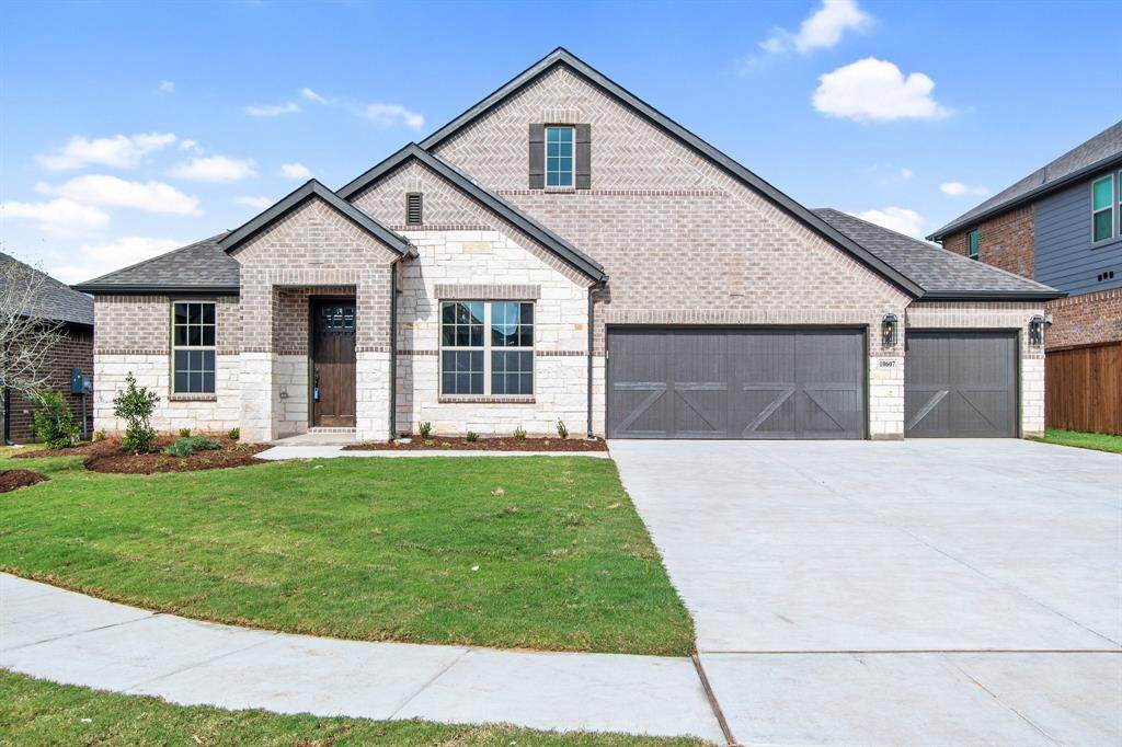 10607 Smoky Oak Trail - Photo 1