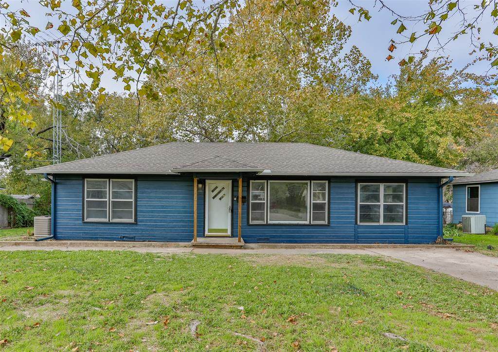 1105 Howeth Street - Photo 1