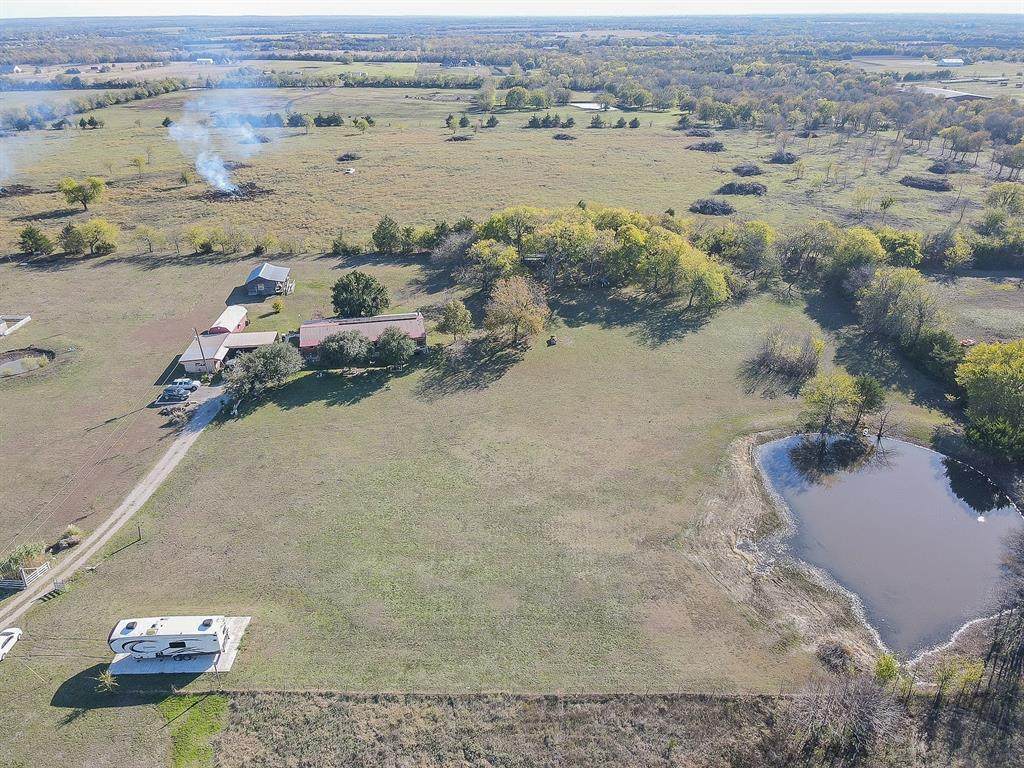 851 Private Road 459 - Photo 1