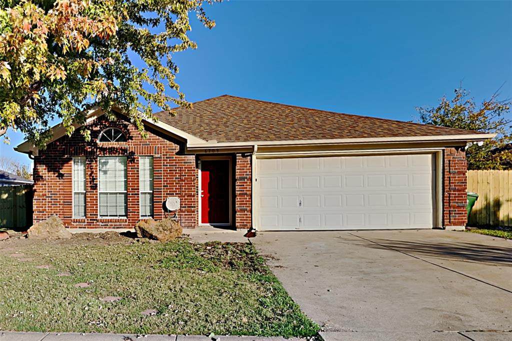 6709 Clear Creek Drive - Photo 1