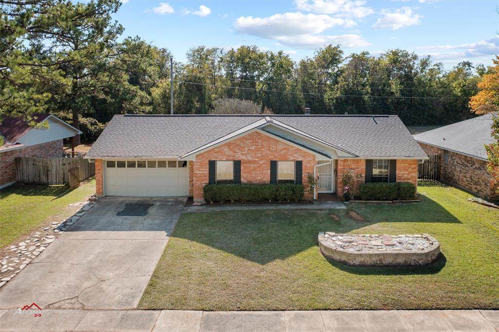 437 Galway Drive - Photo 1