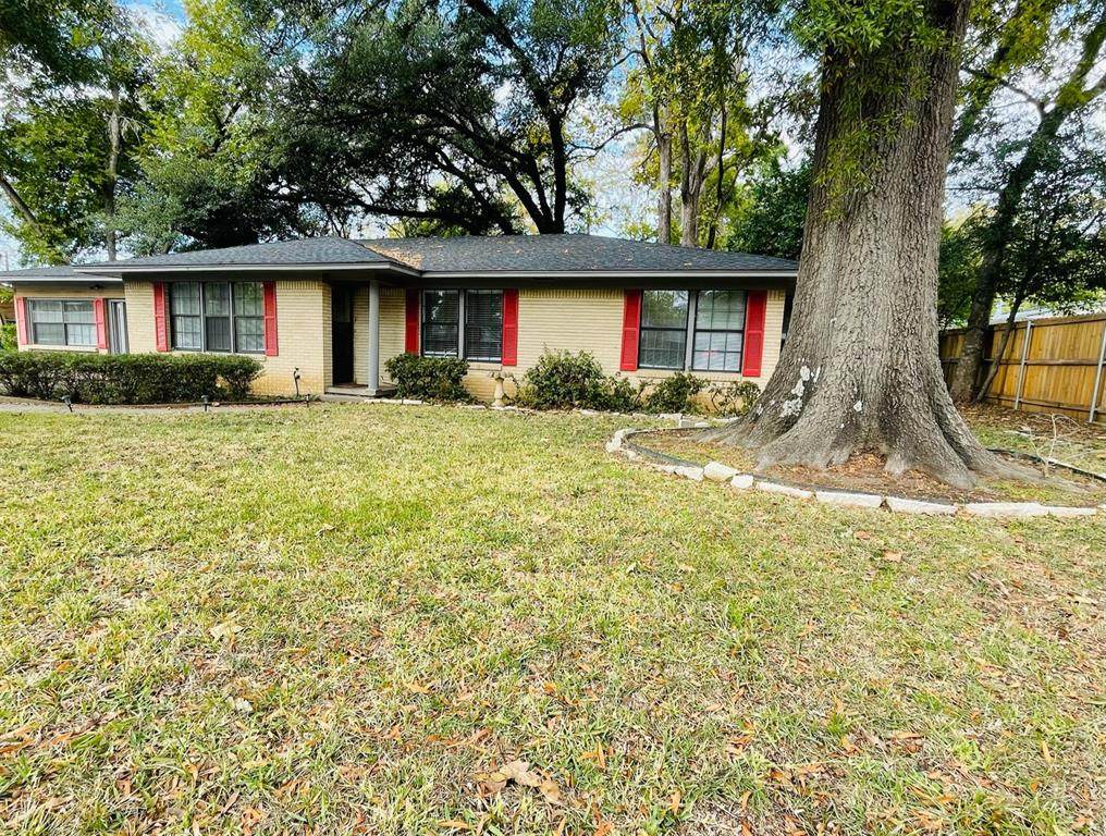 103 Cherry Lane - Photo 1