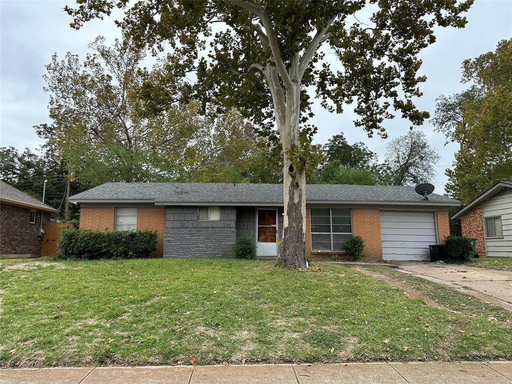 2104 Mitchell Street - Photo 1