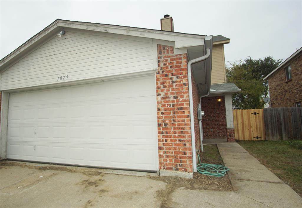 1079 Enfilar Lane - Photo 1