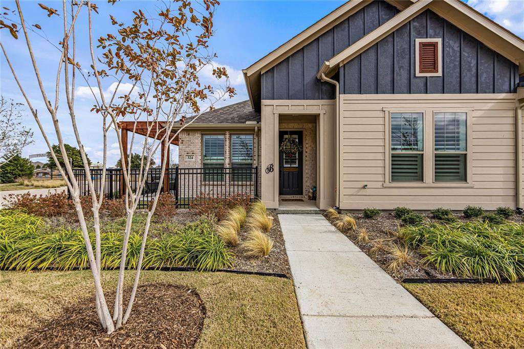 324 Harvest Way - Photo 1
