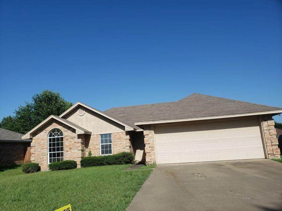 1005 Enlow Circle - Photo 1