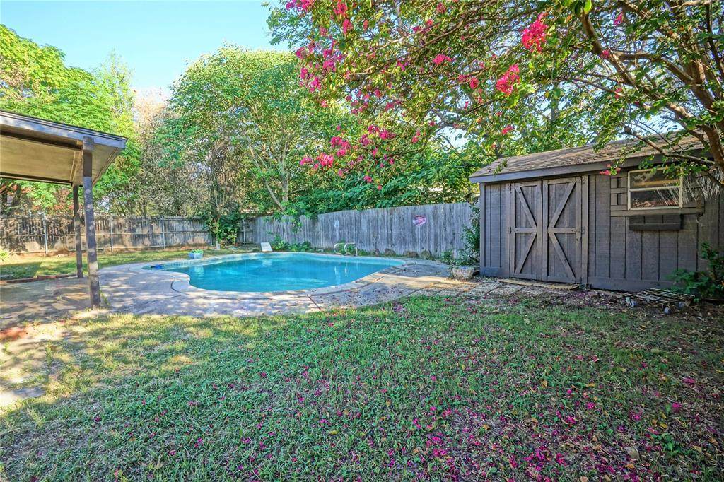 7504 Lola Drive - Photo 1