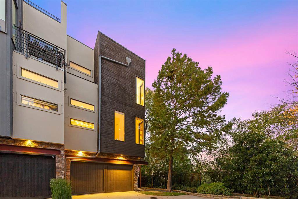 415 Trinity River Circle - Photo 1
