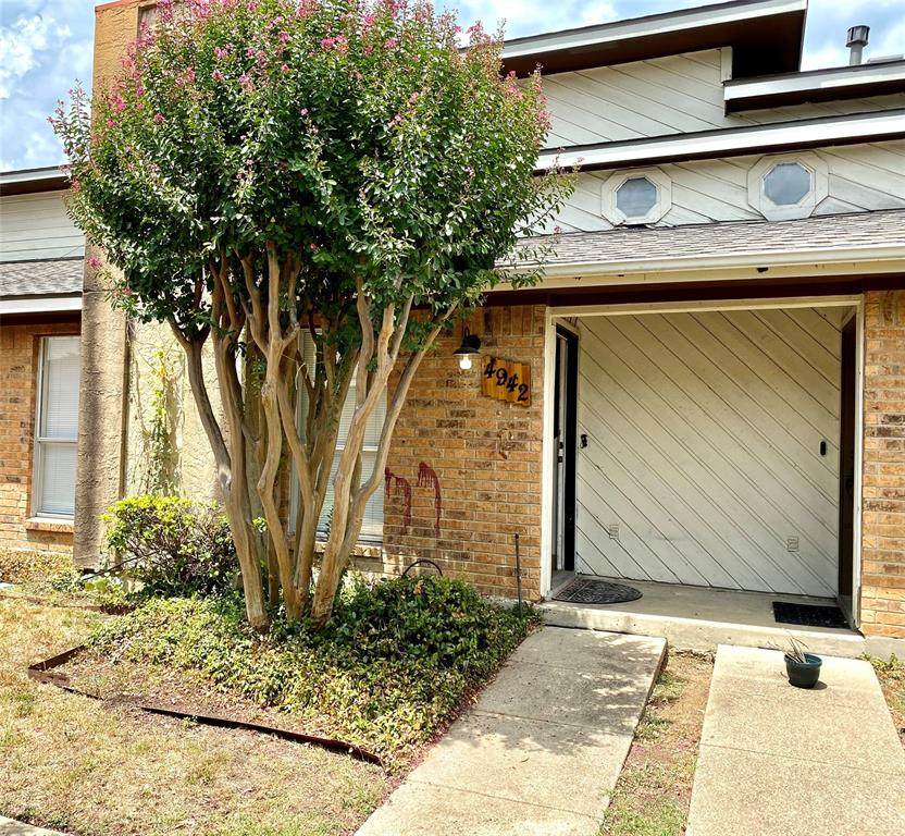 4942 Regal Bluff - Photo 1