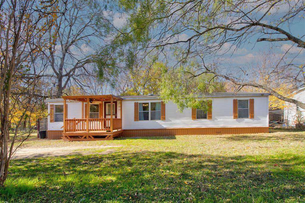 319 Spring Valley Street - Photo 1
