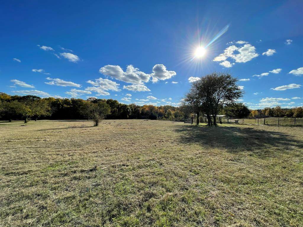 125 Harter Lane - Photo 1