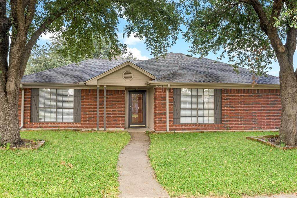 3613 Drakestone Avenue - Photo 1