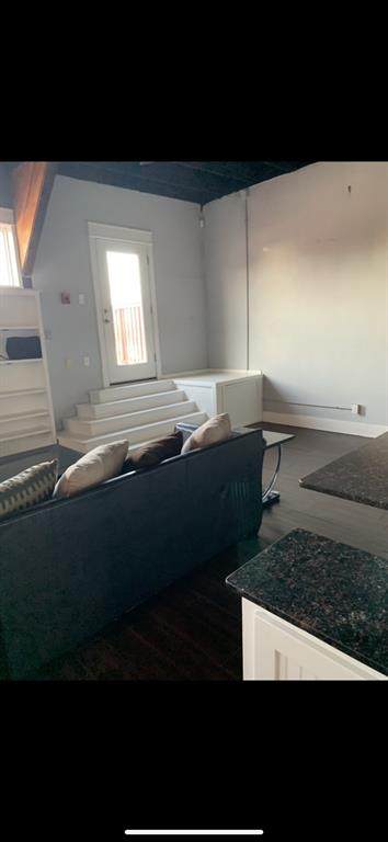 2816 Lee Street - Photo 1