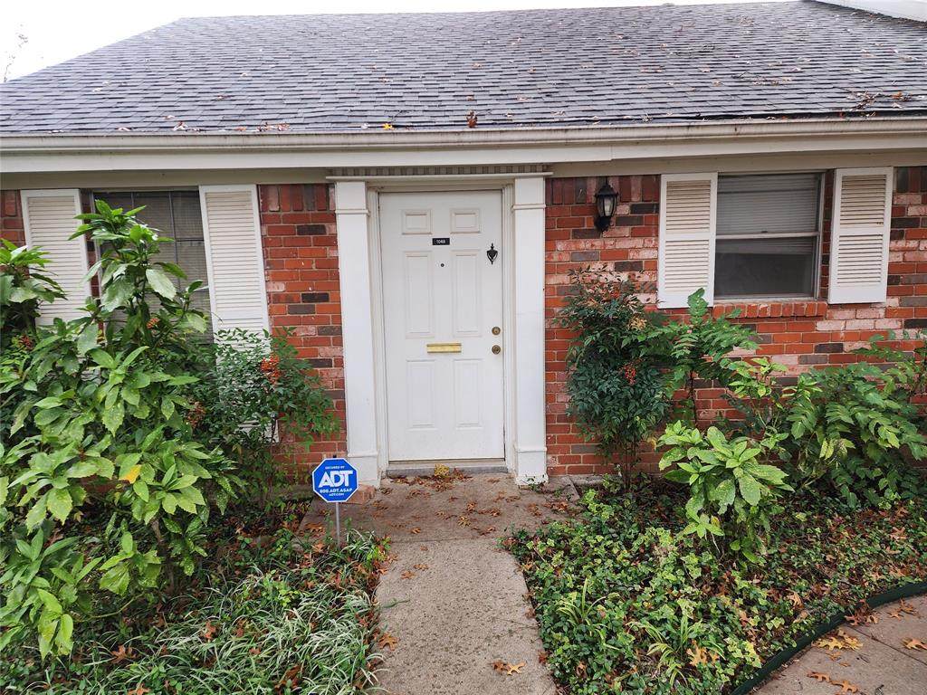 1049 Roaring Springs Road - Photo 1