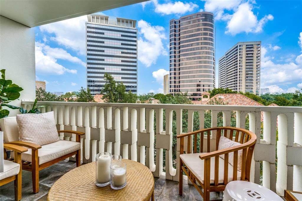 3701 Turtle Creek Boulevard - Photo 1