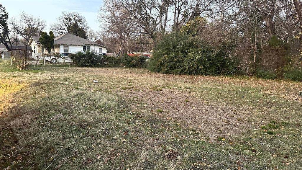 1801 Mentor Avenue - Photo 1