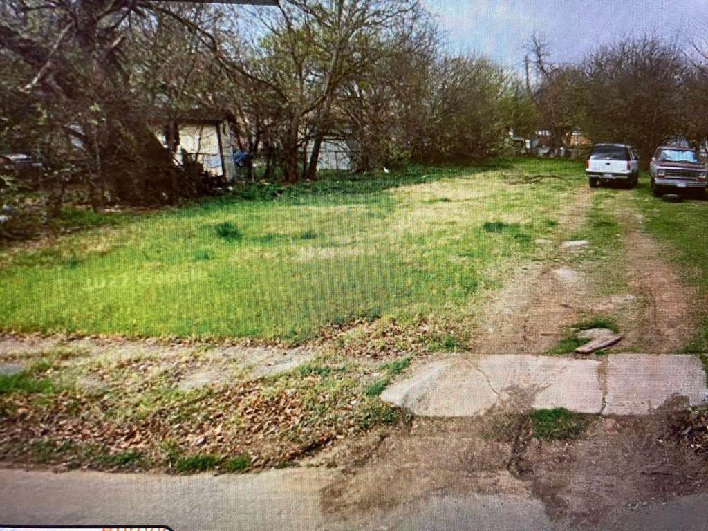 1308 Clark Street - Photo 1