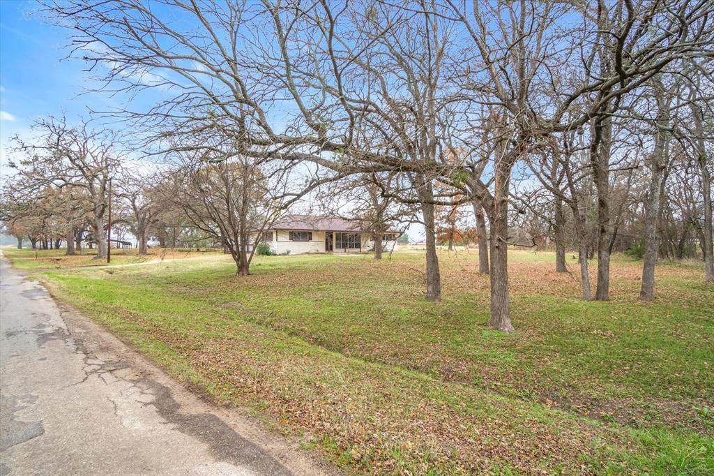 220 Vz County Road 2627 - Photo 1