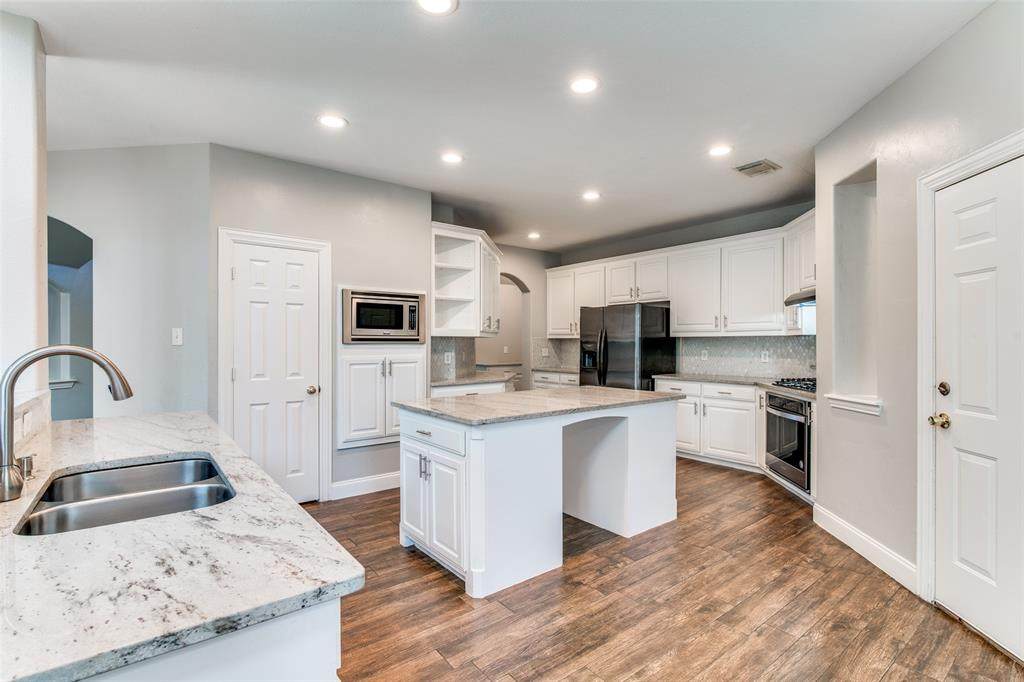 1810 Red Cedar Trail - Photo 1
