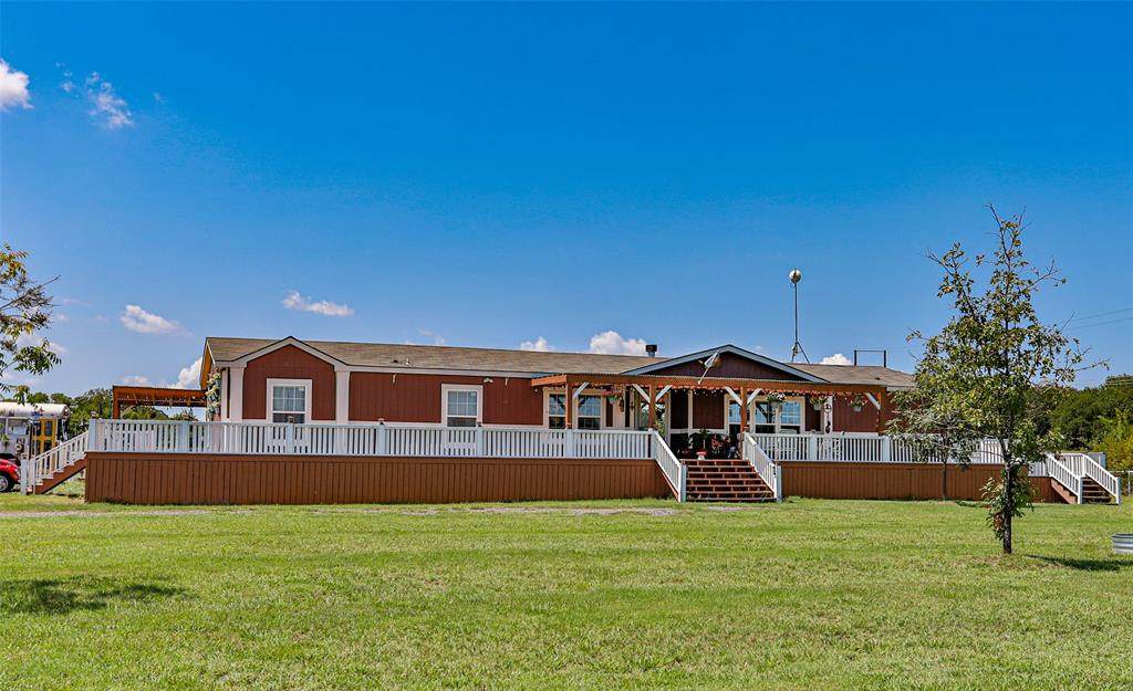 9129 Fm 678 - Photo 1