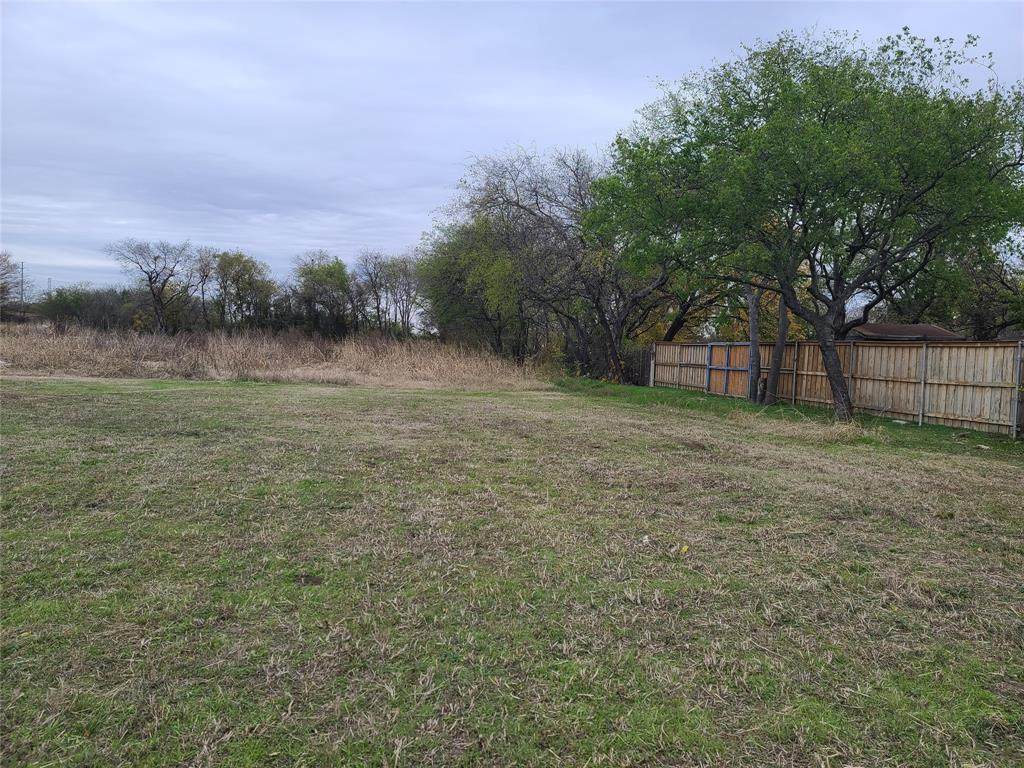 3112 Claibourne Boulevard - Photo 1
