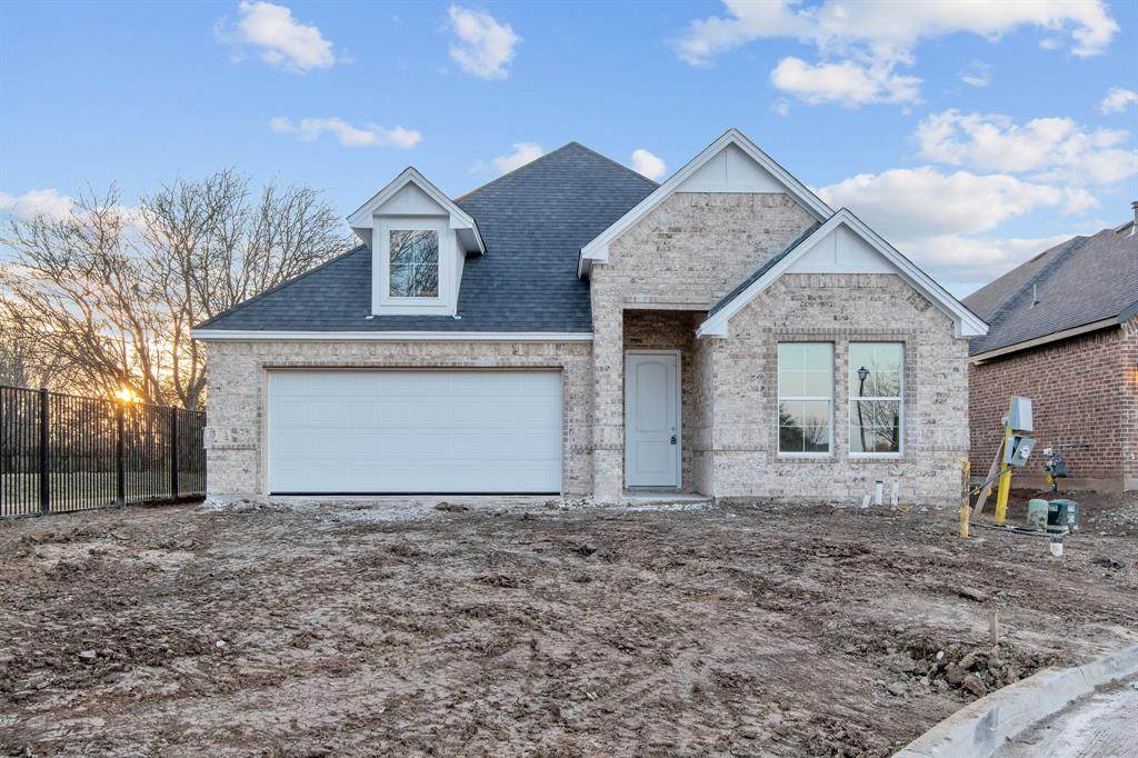 405 Monarch Way - Photo 1