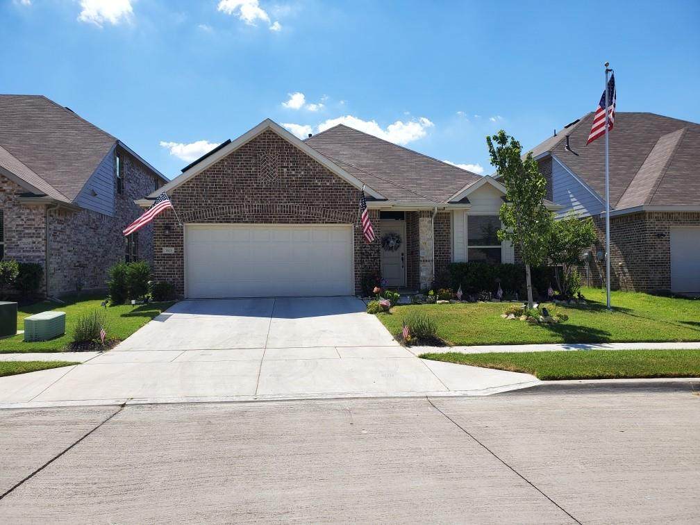 7613 Spring Drive - Photo 1