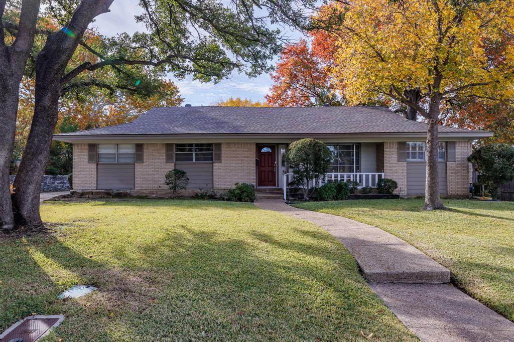 3821 Wren Avenue - Photo 1