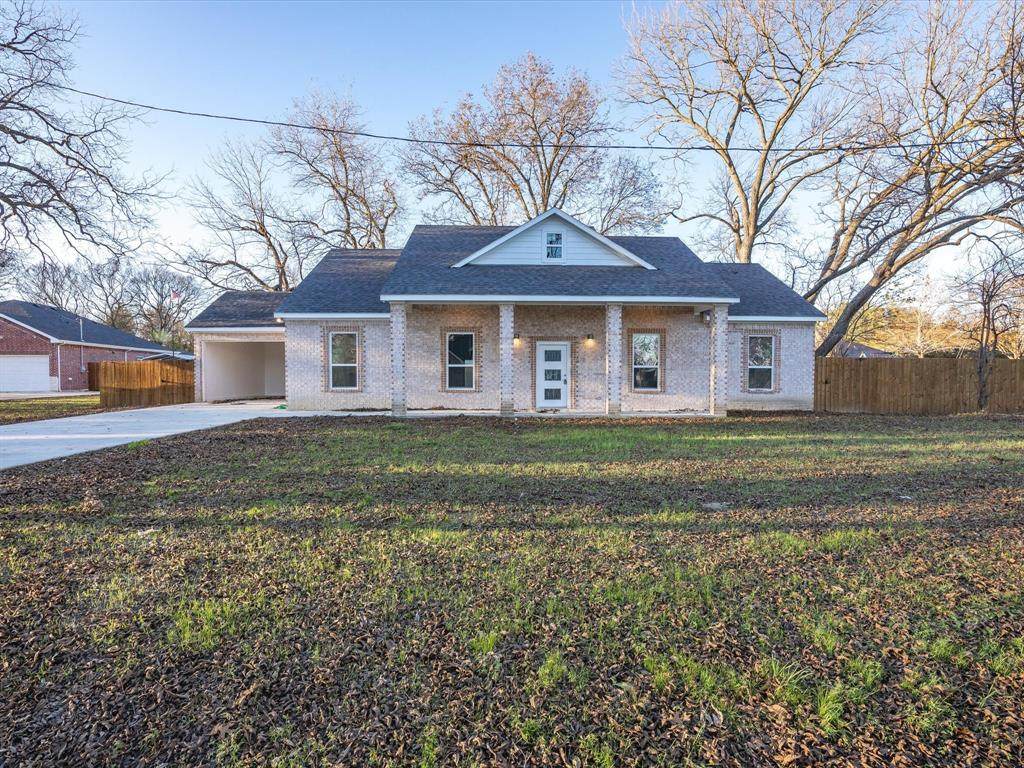 571 Dallas Street - Photo 1