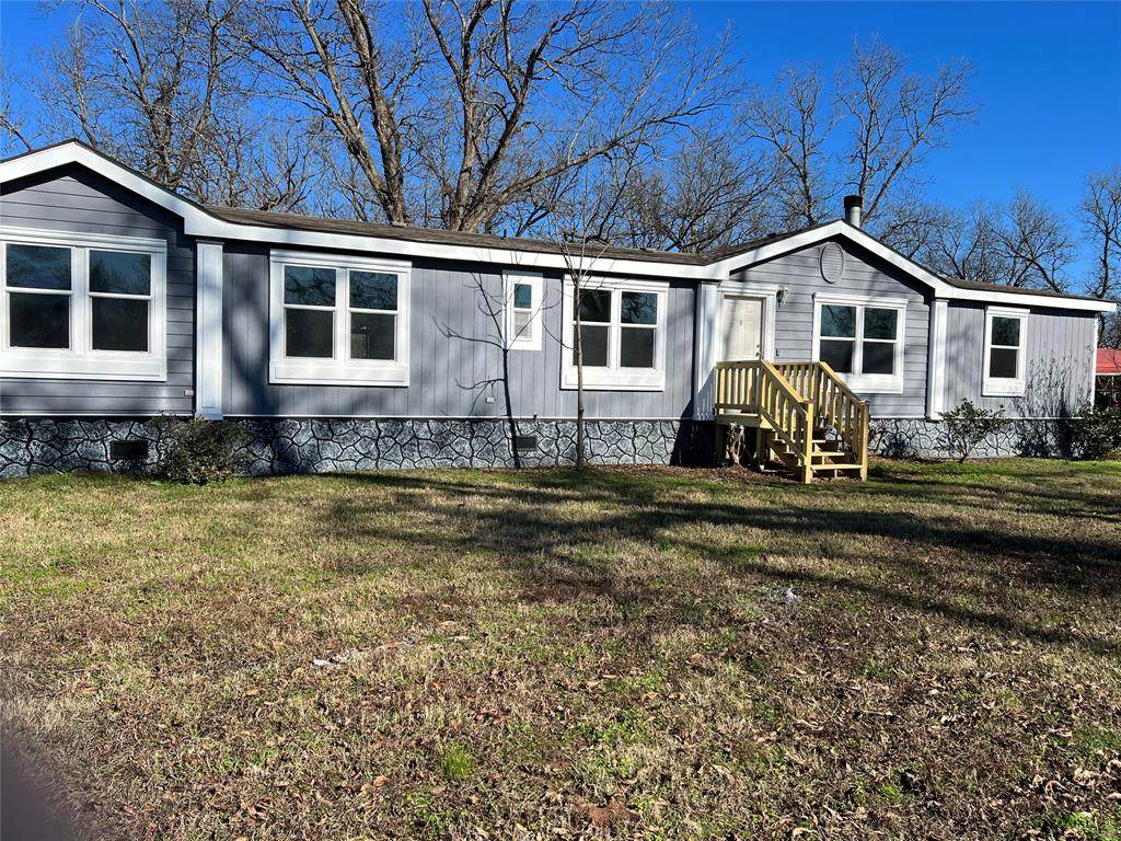 672 Red Chute Lane - Photo 1