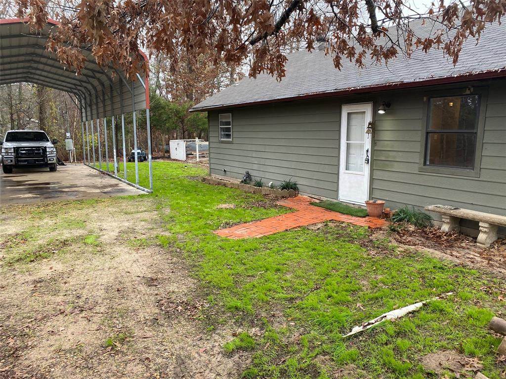 264 Pvt Road 8715 - Photo 1