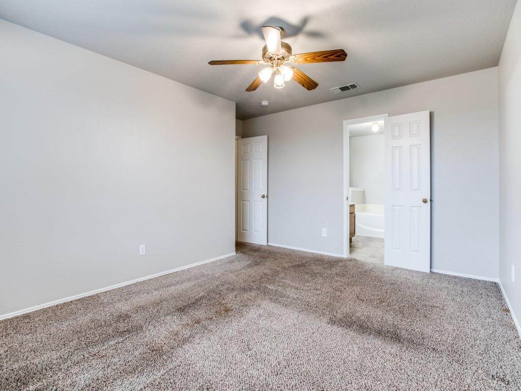 212 California Drive - Photo 1