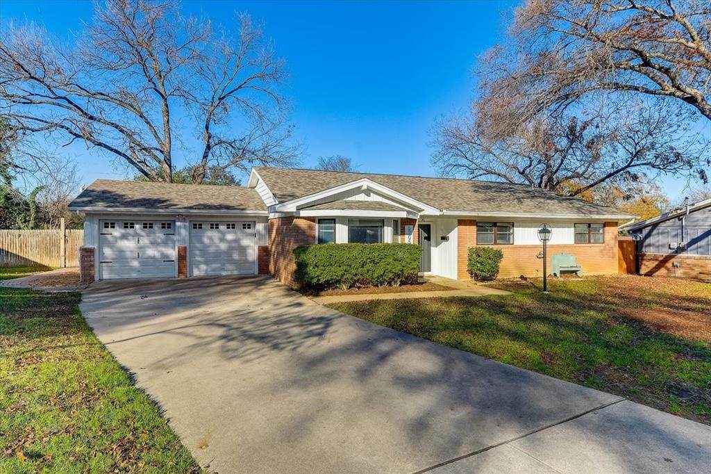 5205 Blueridge Court - Photo 1