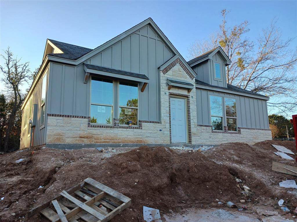 2209 Cactus Alley - Photo 1