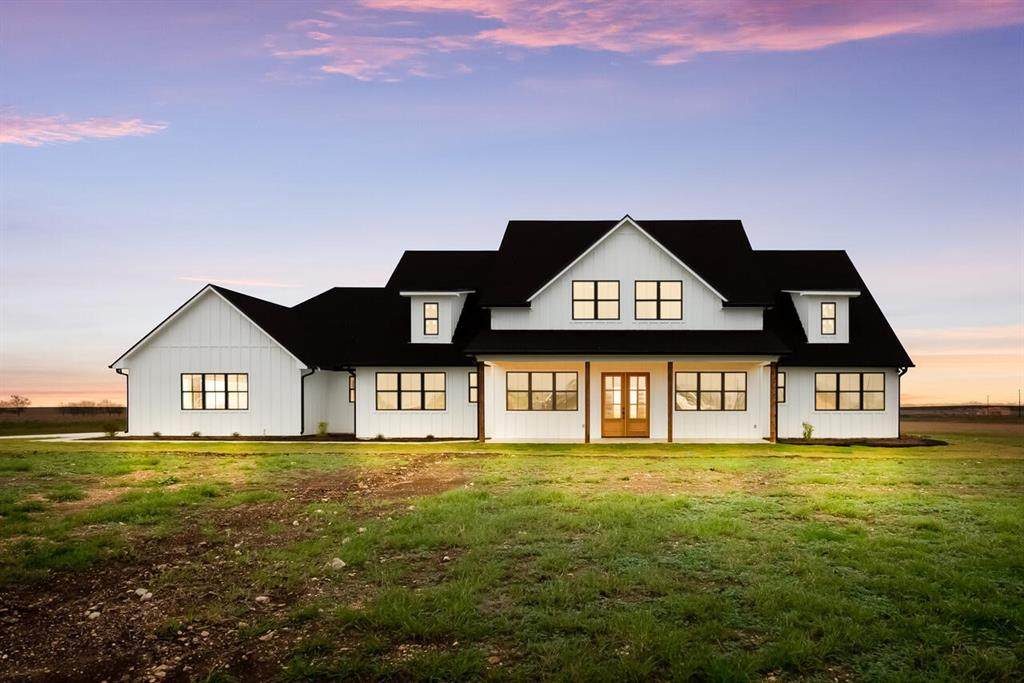 428 Willow Moon Ranch Road - Photo 1