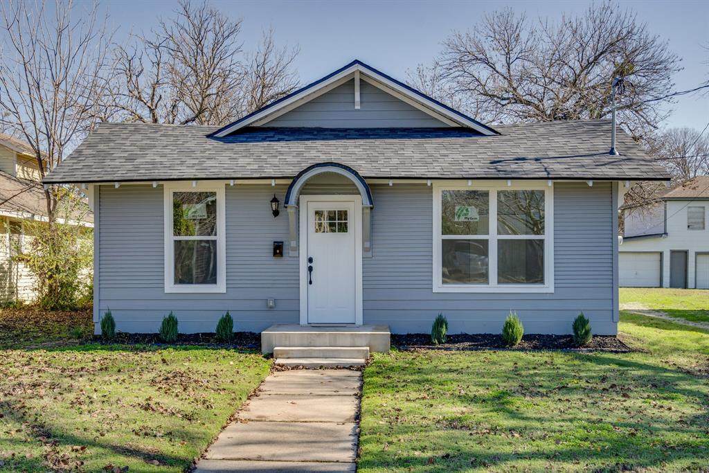 1422 Bolivar Street - Photo 1