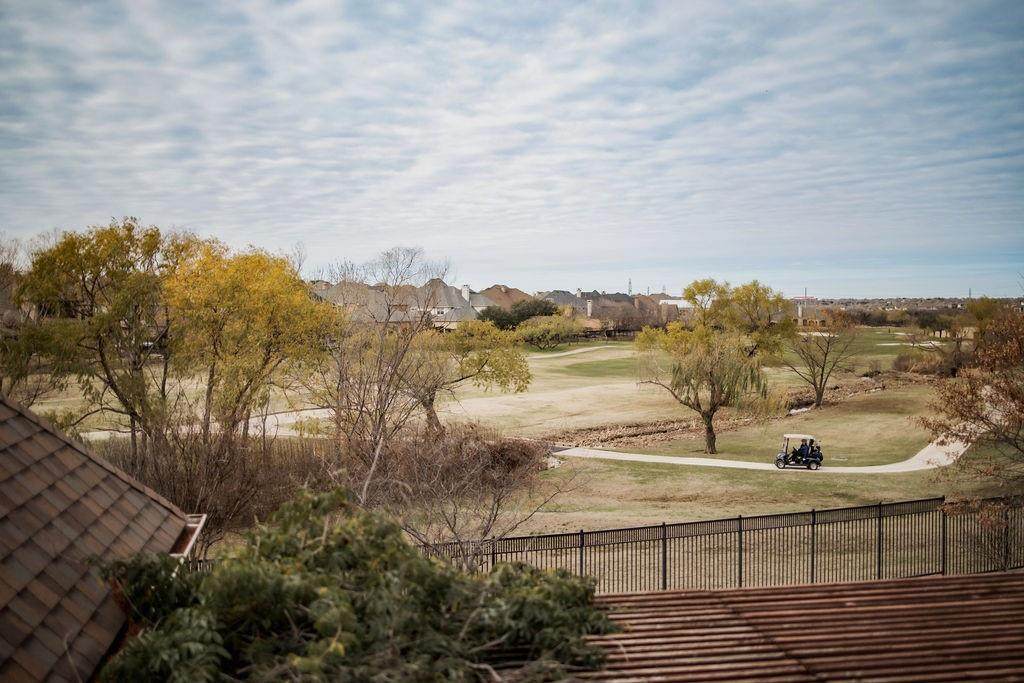 1216 Sir Malory Lane - Photo 1