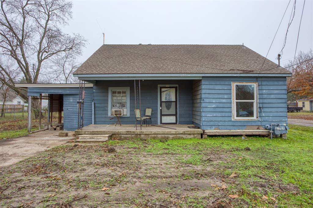 212 Kelly Street - Photo 1