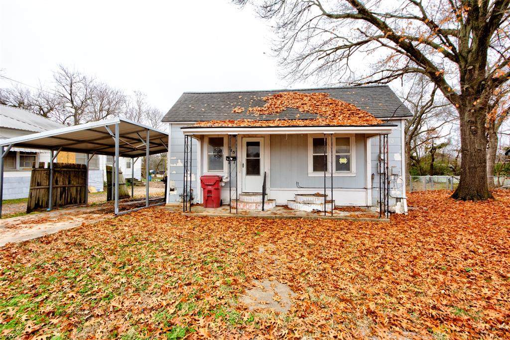715 Sam Rayburn Drive - Photo 1