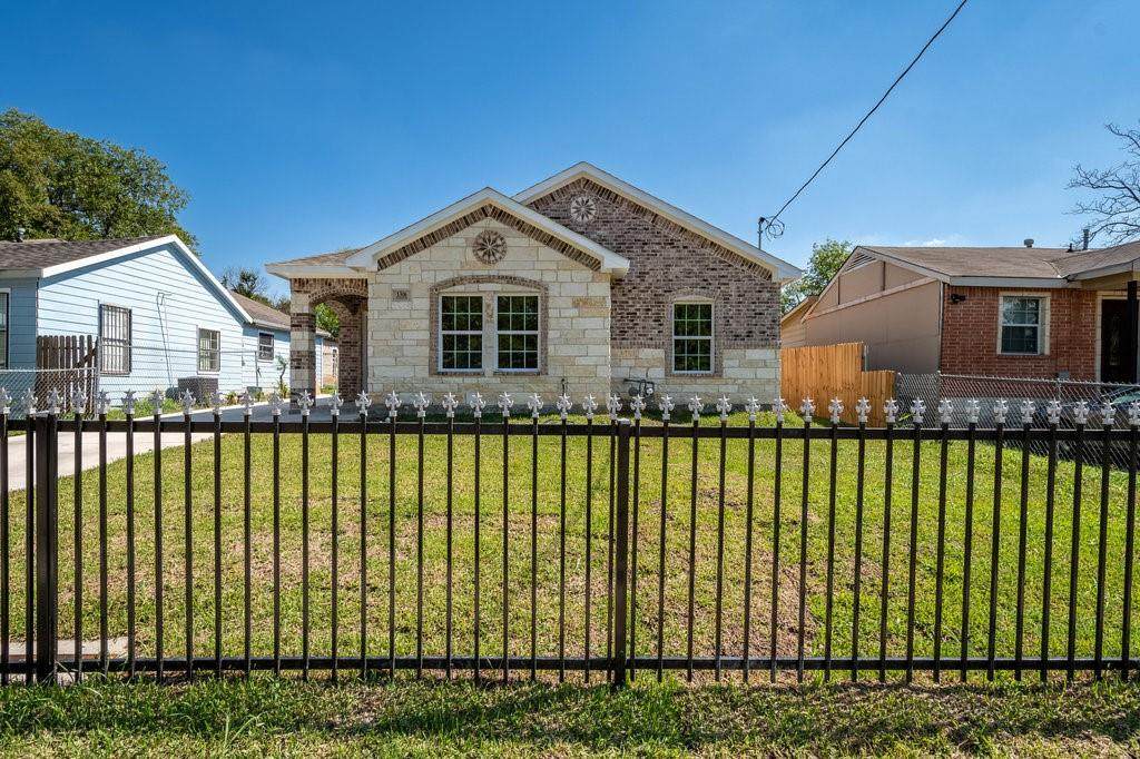 3827 Biglow Drive - Photo 1