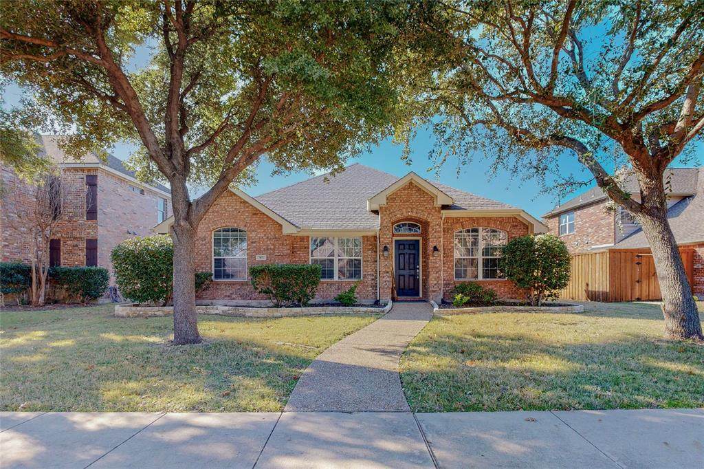 7471 Seawood Drive - Photo 1